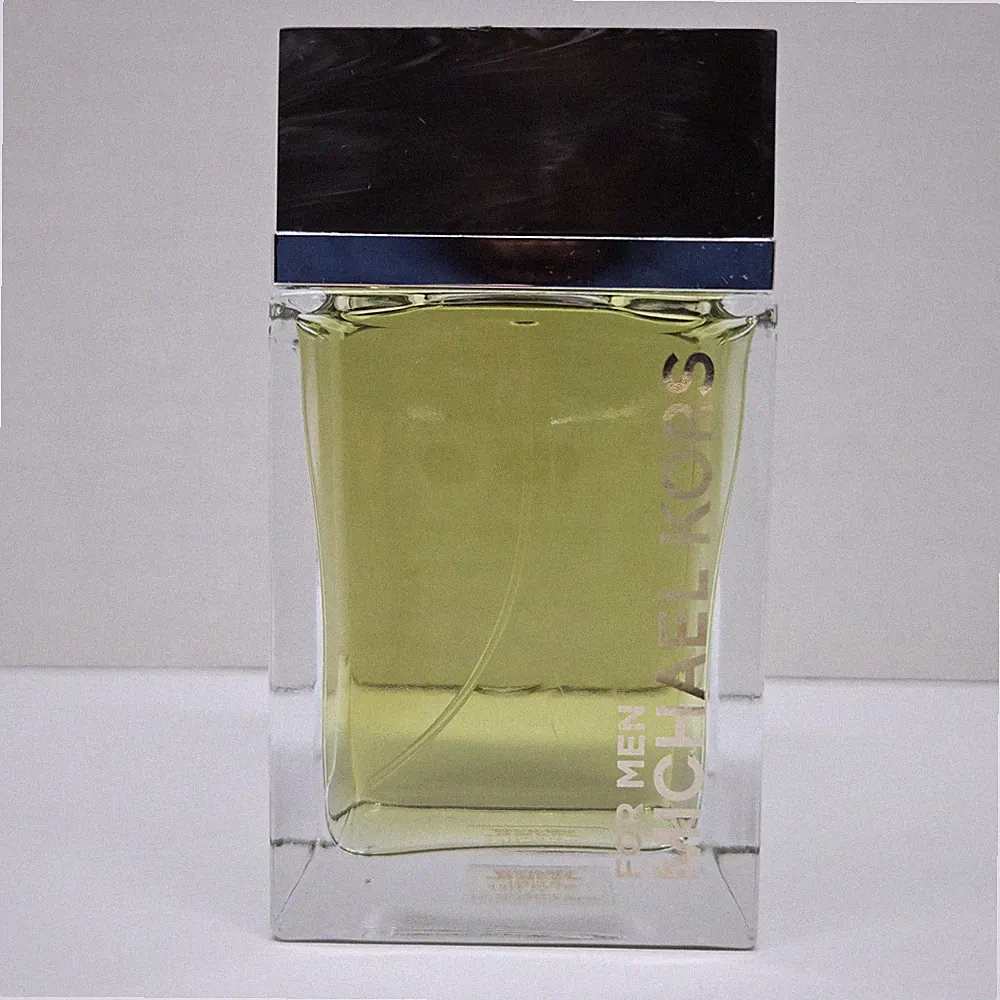 Michael Kors By Michael Kors 4.0 EDT Spray for Men Batch A48 - RARE Discontinued