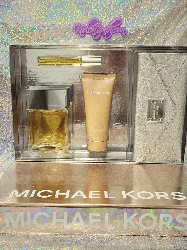 Michael Kors Classic Original Signature 3.4oz Eau De Parfum EDP+ Lotion Gift Set