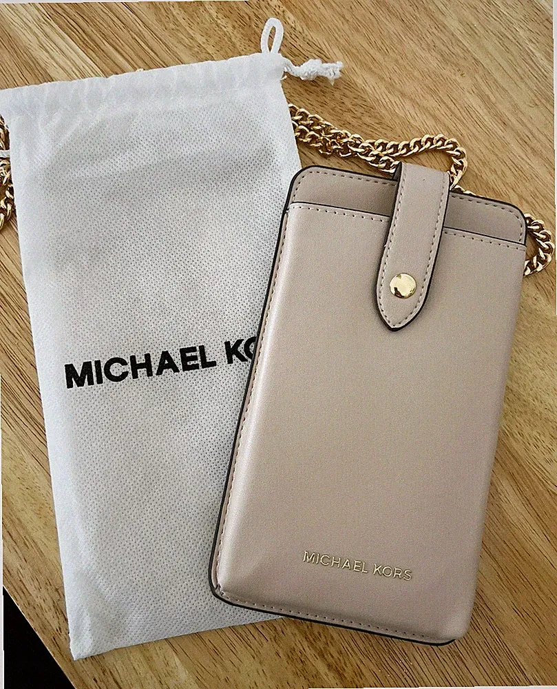 Michael Kors Fragrance Nude Pink Crossbody Phone ID/Card Case Gold Chain Strap