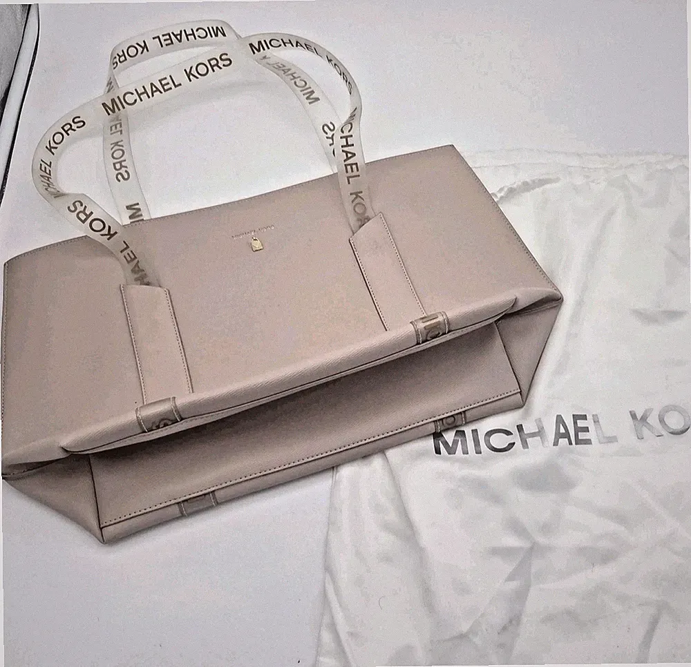 MICHAEL KORS Tote bag large beige pink by FRAGRANCE line clear straps VGC